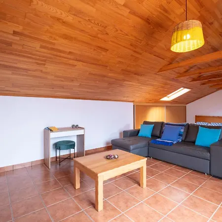 Casa Del Mar I By Galmi Nyaraló